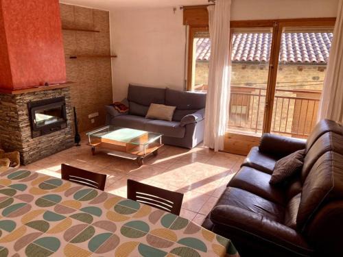 Coll de Nargó Apartamento | Duplex grande con mucho sol