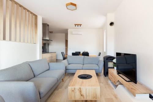 Skofljica Apartamento | Duplex Holiday Apartment
