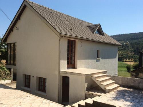 Campea Casa | duplex house un center village