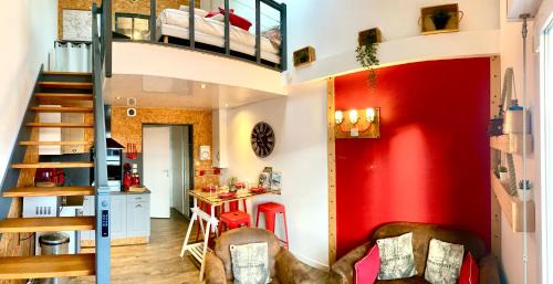 Saint-Serge Apartamento | Duplex industriel - Centre ville Parking privé WIFI