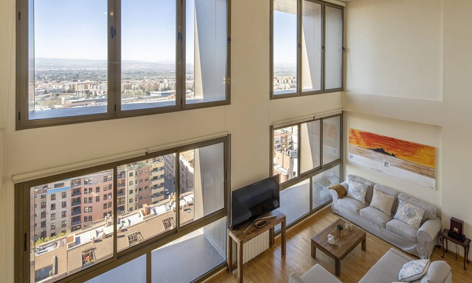 Plaza de Toros-Doctores-San Lázaro Apartamento | Atico Duplex-18-19ª planta-Centro Ciudad-Vistas-Terraza-2 Parkings Gratis