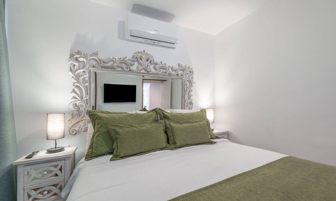 Barrio de La Latina Apartamento | Duplex PLAZA MAYOR by MONARO*****
