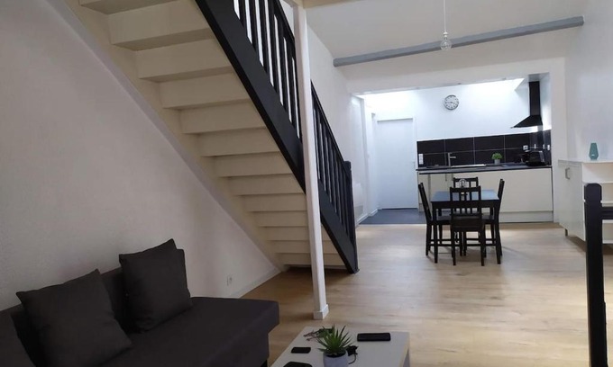Malestroit Apartamento | Duplex plein centre ville 10B