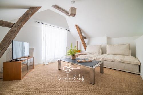 Bollee Apartamento | Duplex raffiné au Mans tram & circuit 24H - L'Instant Clef