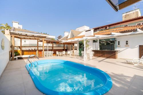 Jurere Internacional Casa | Dúplex c/piscina a 800m la playa en Jurerê DME025