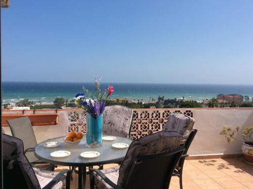 Puerto de la Duquesa Complejo | DUQUESA BY THES SEA - HACIENDA GUADALOUPE