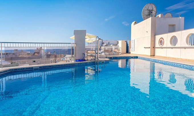 Santa Eulalia del Río Apartamento | Duquesa Playa Aparthotel