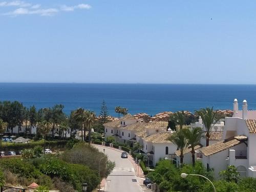 Castillo de Sabinillas Apartamento | Duquesa Regents apt, large balcony with spectacular sea views close to port and beach