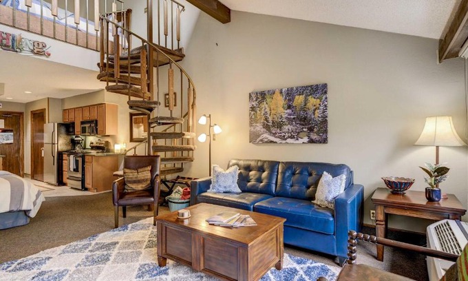 Purgatory Apartamento | Durango Lofted Studio about 9 Mi to Purgatory Resort!