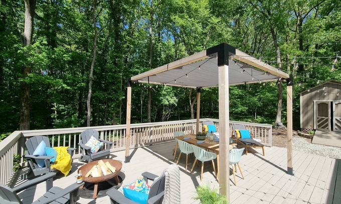 Durham Casa | Durham Retreat: Deck, Grill, Firepit, 10 mins from Duke & Downtown