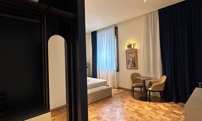 Porta Venezia Cama Y Desayuno | Duse Luxury Stay