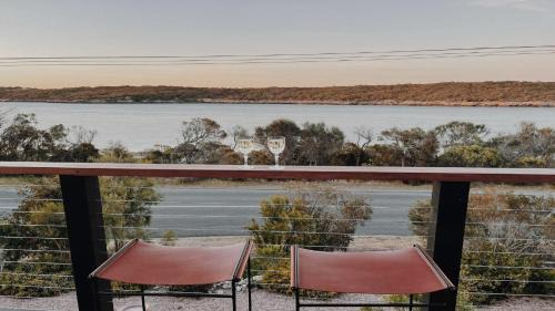 Lake Wangary Casa | Dusk Coffin Bay