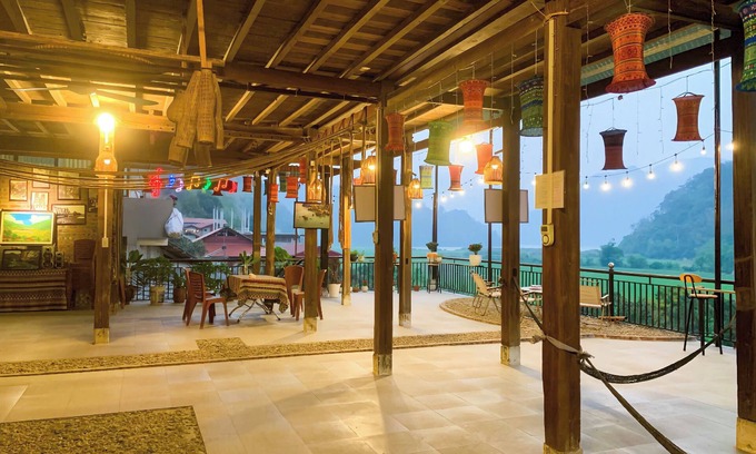 Nam Mau Hotel | Duy Tuyen Ba Be Homestay Free BBQ