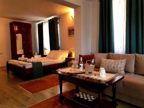 Old Town Apartamento | Dvata Smurcha Central Apartments - Free Parking
