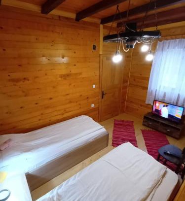Lezimir Apartamento | Dvokrevetne Sobe - Snežana