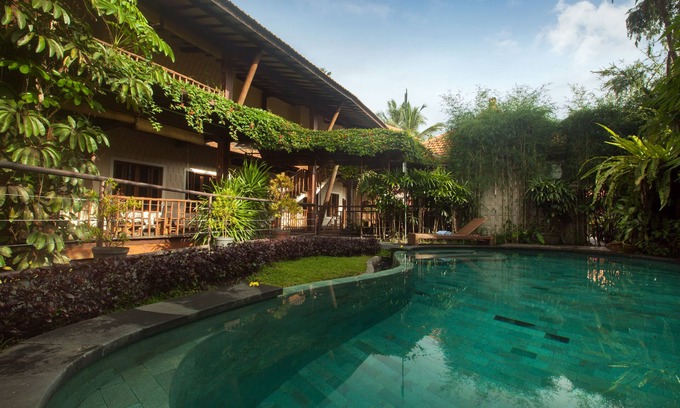 Petulu Hotel | Dwaraloka Retreat Ubud