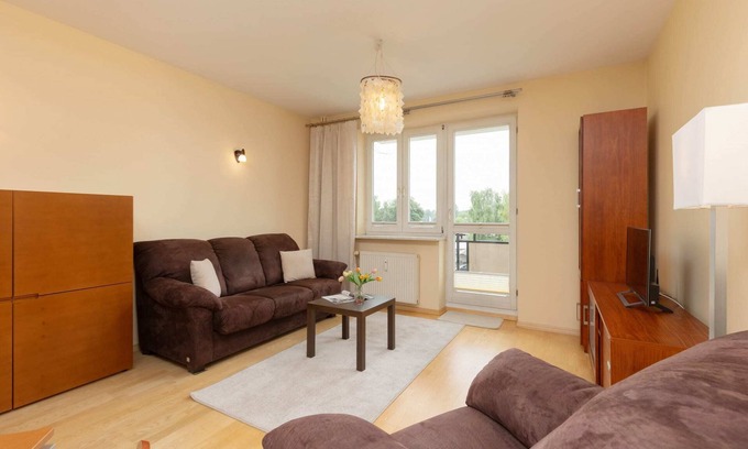 Pruszkow Apartamento | Działkowa 46 | Classic Apartment | Balcony