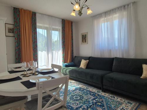 Igalo Apartamento | E&E Apartments Green Oasis