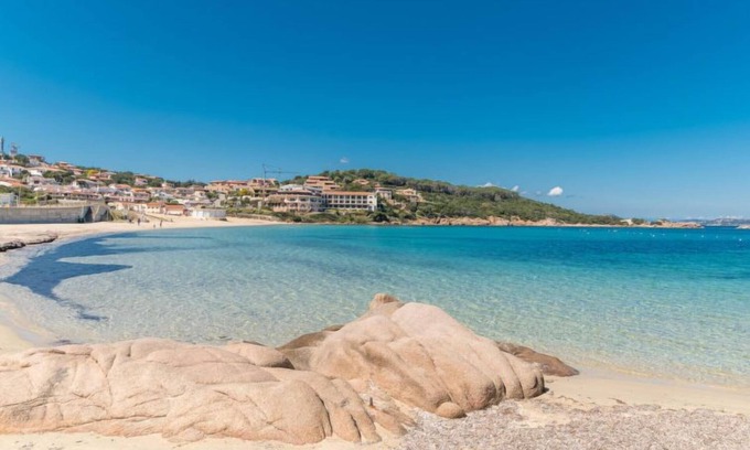 Baja Sardinia Apartamento | Apartamento Ea Bianca en Baia Sardinia - 4 personas, 1 dormitorios