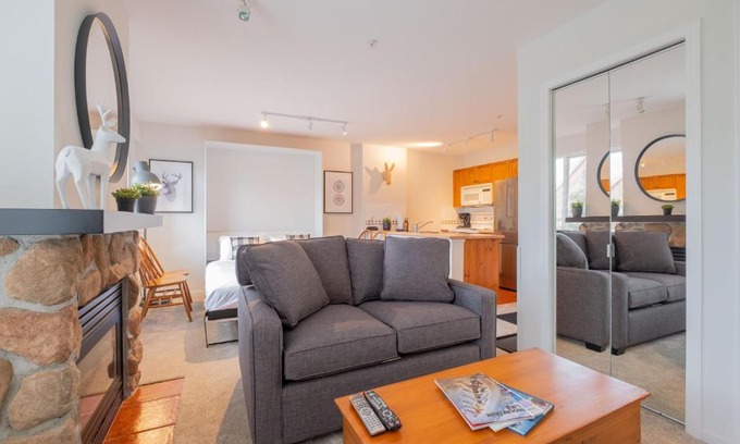 Village North Casa | Eagle Lodge by Outpost Whistler