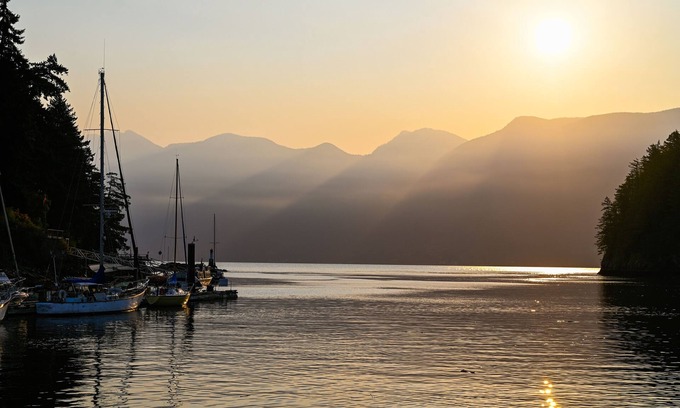 Bowen Island Cabina | Eagle Nest Rental