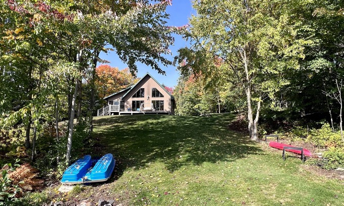 Hurley Cabina | Eagle Point Cabin on Island Lake in Iron County, Wisconsin