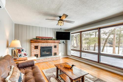 Eagle River Casa | Eagle River Snowmobile and Lakefront Escape