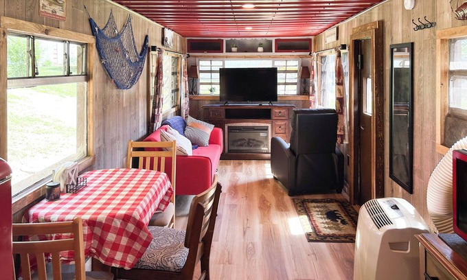 West Hickory Cabina | Eagle's Peak Cozy Cabin