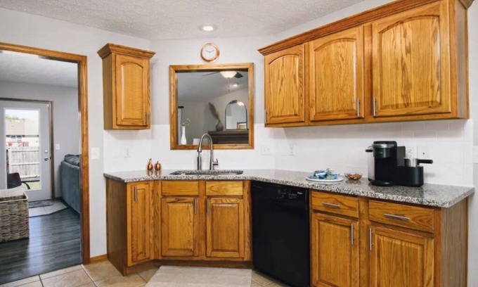 Ozark Casa | Eagle’s Landing: a cozy beauty in heart of SW MO