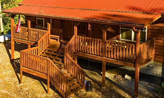Guild Cabina | Eagles Nest Cabin w/ TN River Views!