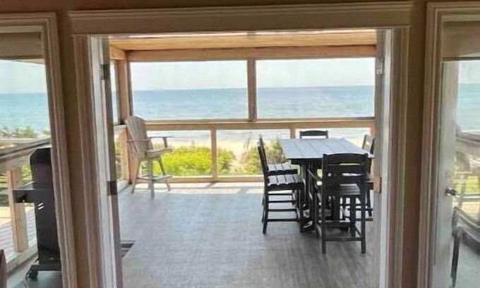 Red Point Casa | Eagles Perch Beach House