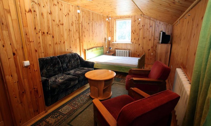 Renavas Casa | EAKlimų kaimo turizmo sodyba Iešnalė