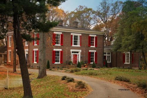 Rocky Mount Cama Y Desayuno | Early Inn at the Grove