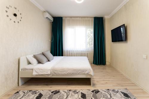 Sverdlov District Apartamento | East-5