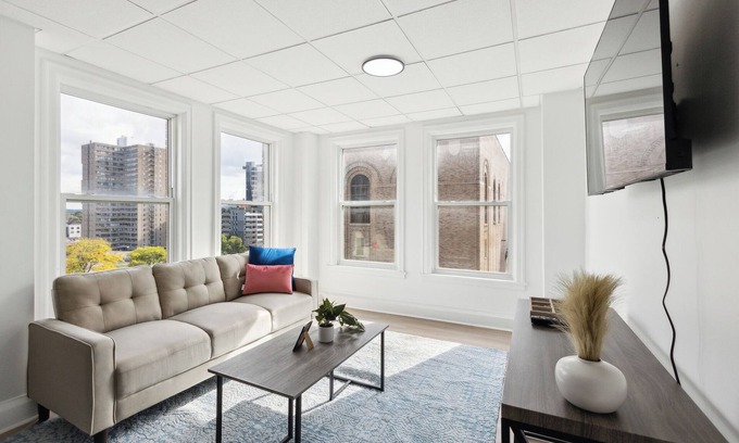 Central Business District Apartamento | East 636I Cozy & Comfy I Downtown I Gym