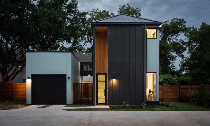 Govalle Casa | East Austin Modern Bungalow