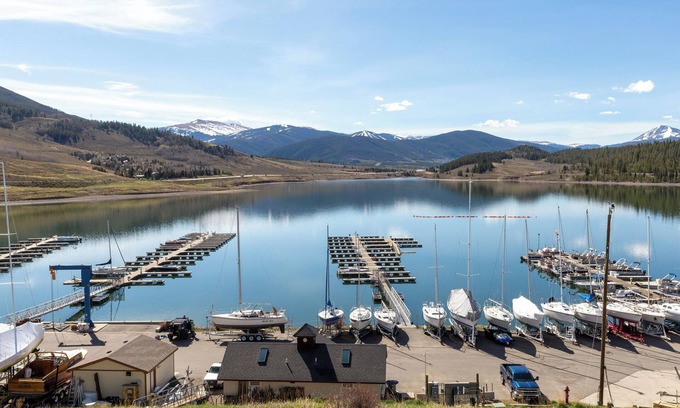 Dillon Apartamento | East Bay Condos #111 By Summit County Mountain Retreats