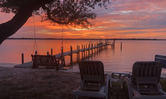 Panama City Casa | East Bay Fishing Village with dock and boat slips