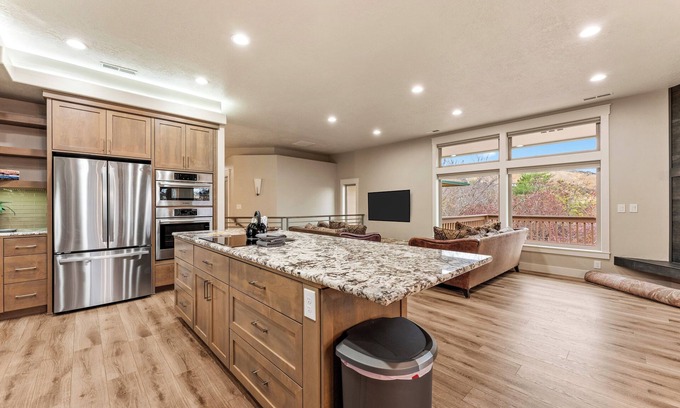 East End Casa | East End Boise 4 bed 3 bath Home Dog Friendly