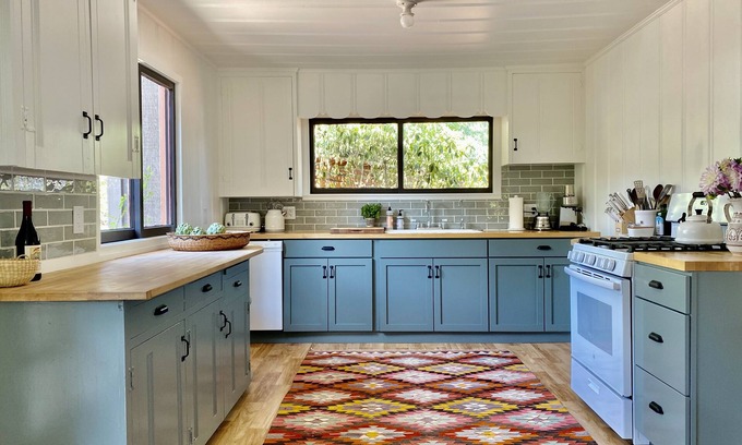 Ojai Casa | East End Cottage bordering Horn Canyon and The Thacher School
