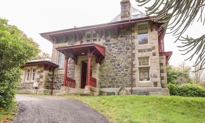 Rothesay Casa | East Firwood