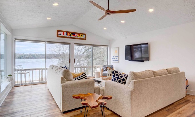 East Jordan Cabaña | East Jordan Vacation Rental on Lake Charlevoix!