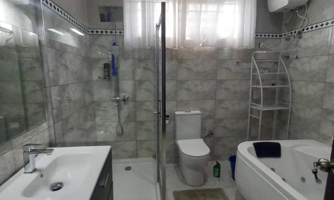 Teshie Apartamento | East Legon Gated Community