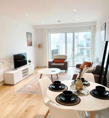 Canning Town Apartamento | East London 1-Bed Apt Sleeps 2 7 mins to station