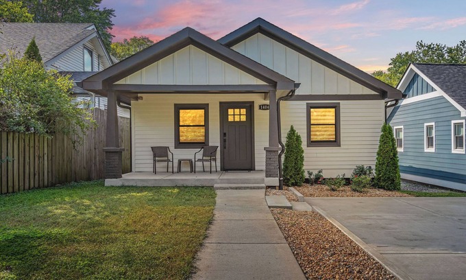 East Nashville Casa | East Nashville Home Just Minutes to Downtown! EARLY CHECK-IN available