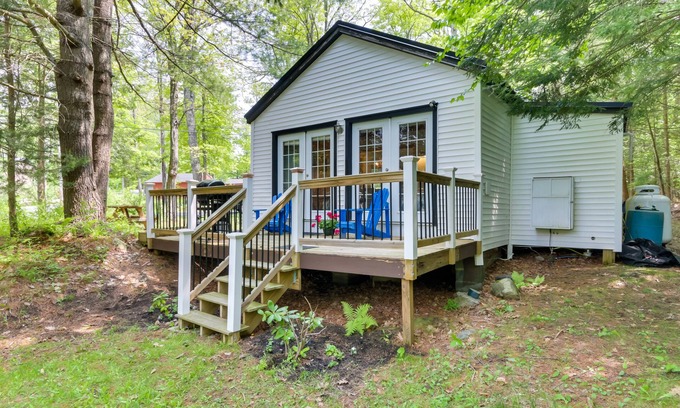 Otis Cabaña | East Otis Vacation Rental w/ Private Deck & BBQ!