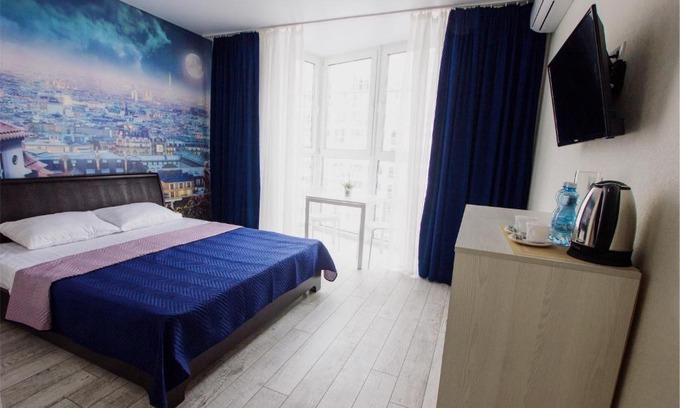 Pozniaky Apartamento | East Residence White