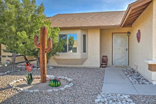 Coyote Corridor Casa | East Tucson House with Private Backyard and Fire Pit
