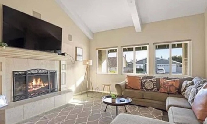 Ventura Casa | East Ventura Oasis