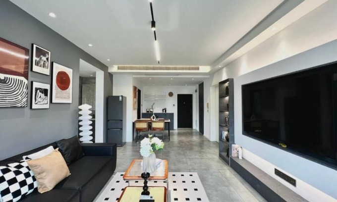 Huangpu Apartamento | Easternhub- The Bund Haiqi Garden is close to Xintiandi and the Bund Riverside